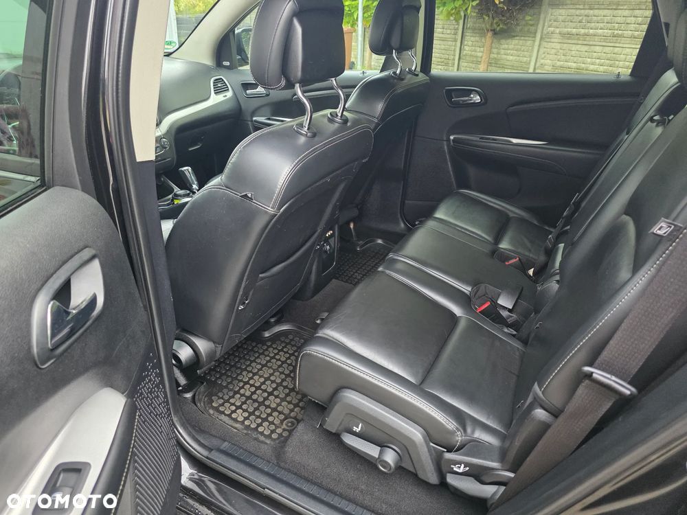 Fiat Freemont 2.0 Multijet 16V DPF Automatik Allrad Black Code - 28
