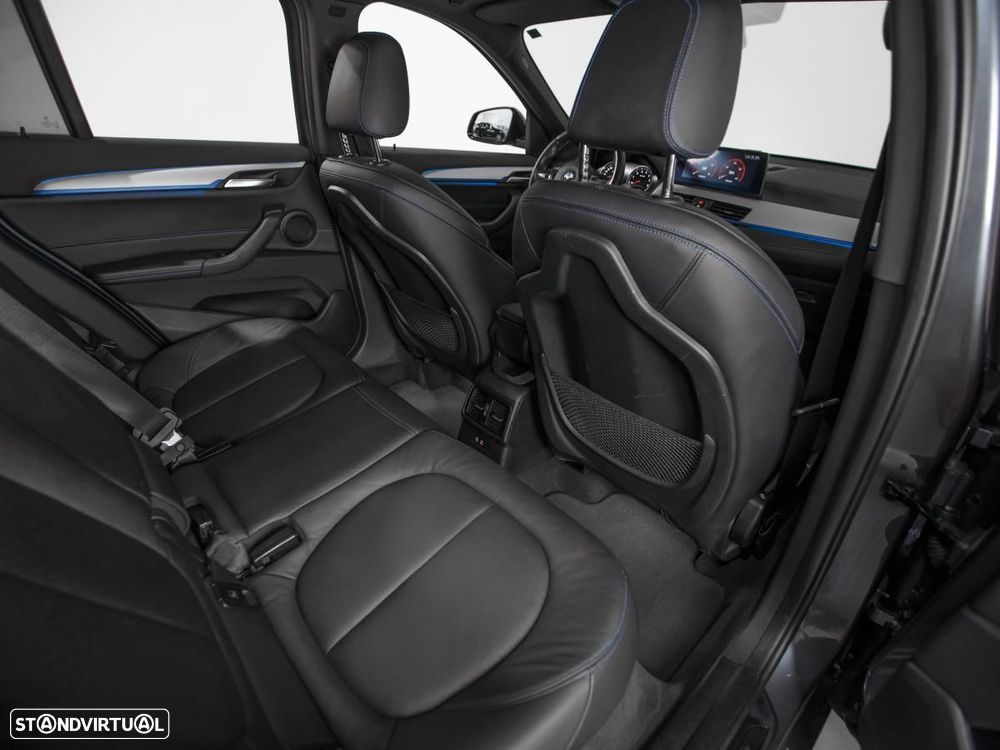 BMW X1 25 e xDrive Pack M - 12