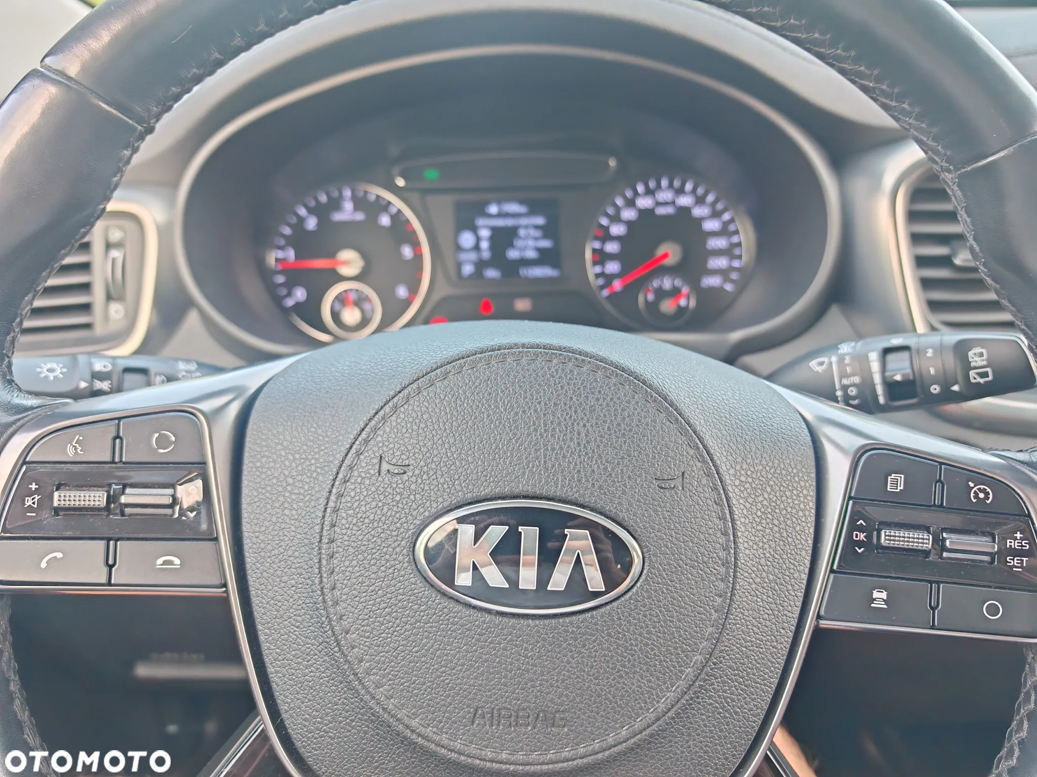 Kia Sorento 2.0 CRDI L - 10