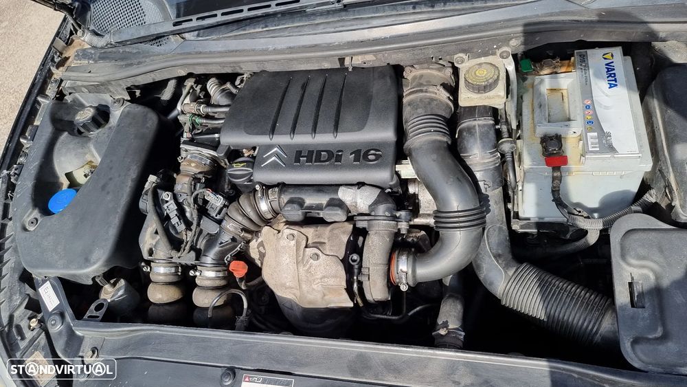 Citroën C4 1.6 HDi 110 Exclusive - 6