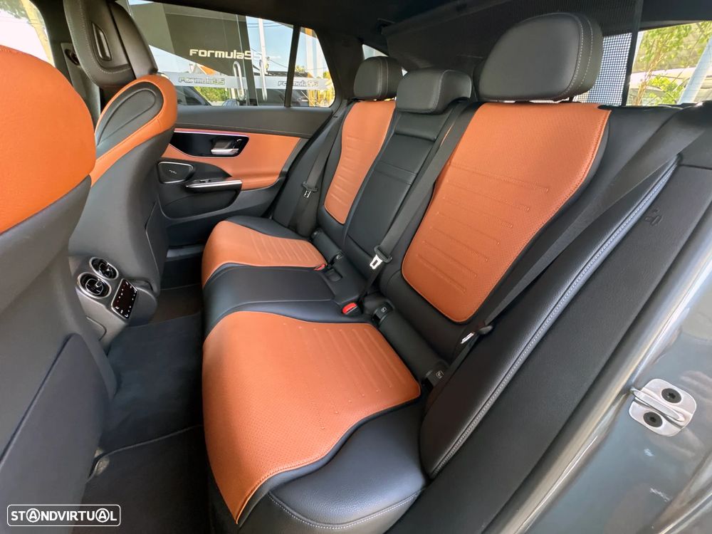 Mercedes-Benz C 300 e AMG Line - 19