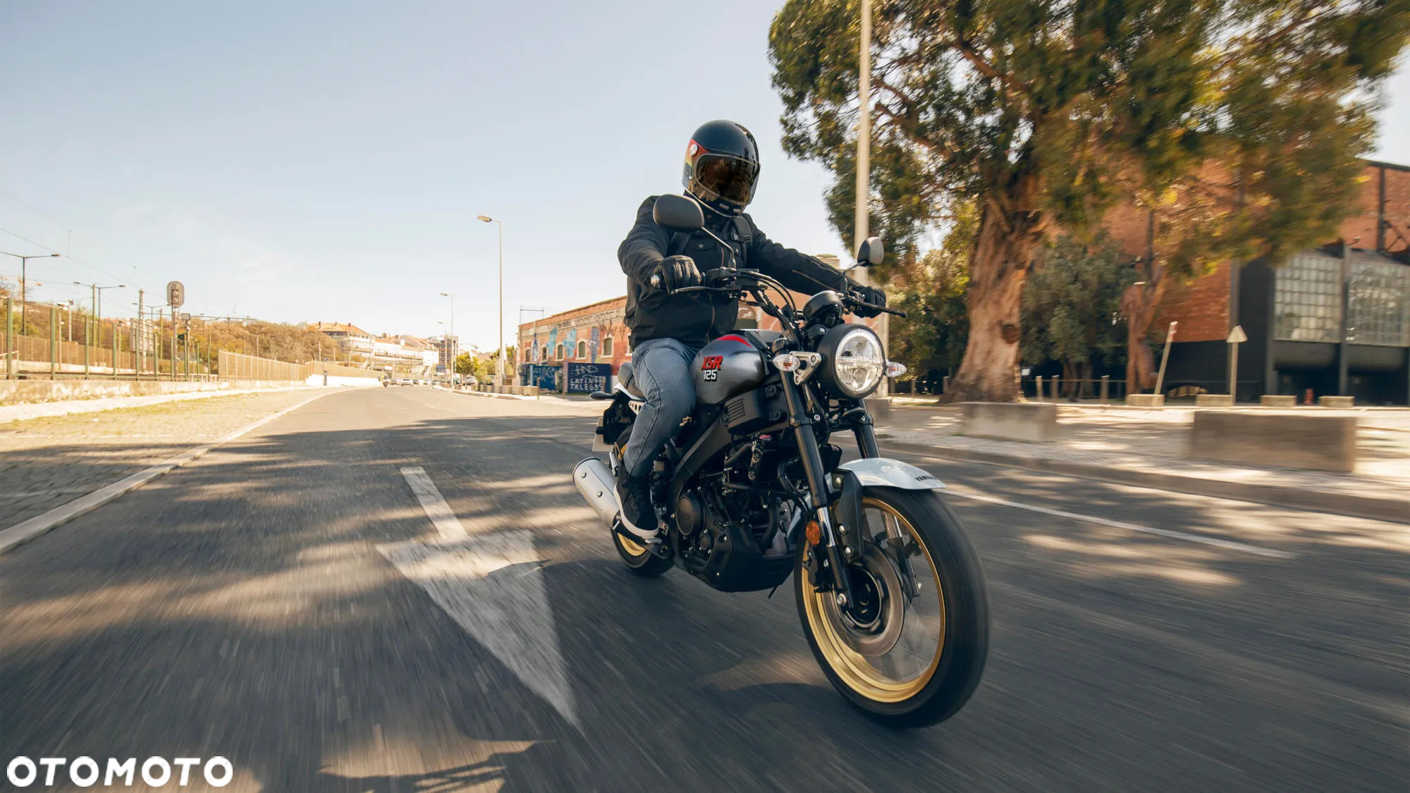 Yamaha XSR - 4