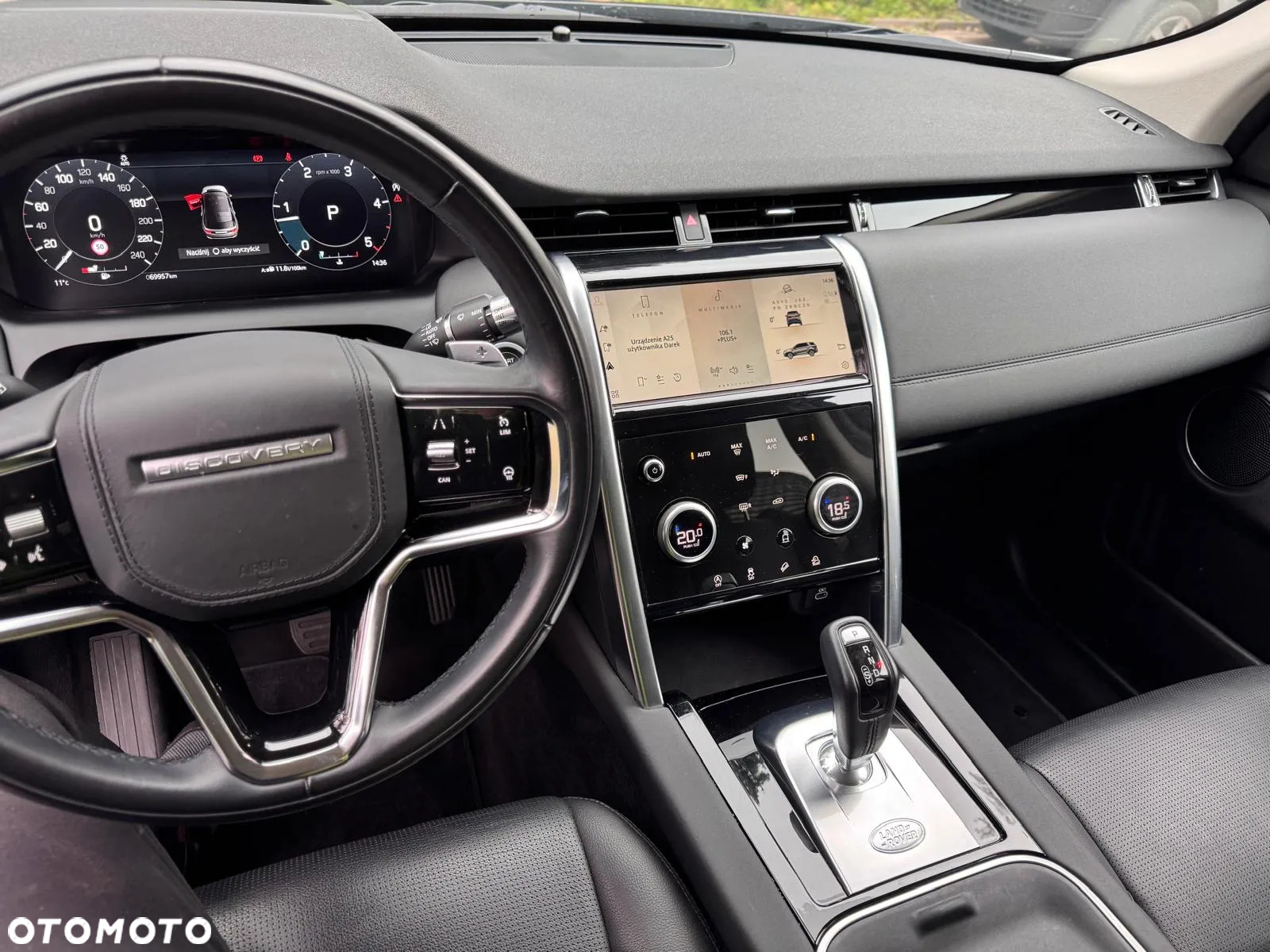 Land Rover Discovery Sport - 16