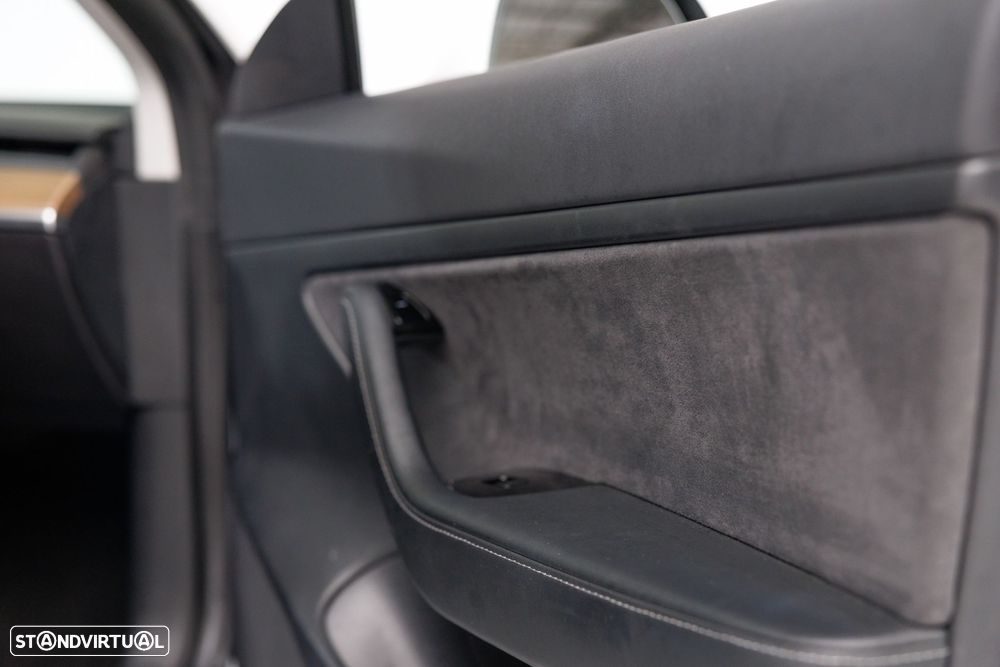 Tesla Model 3 Tração Traseira - 20