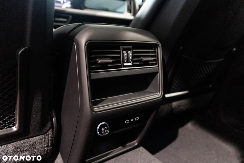 Porsche Cayenne E-Hybrid PHEV Black Edition - 30