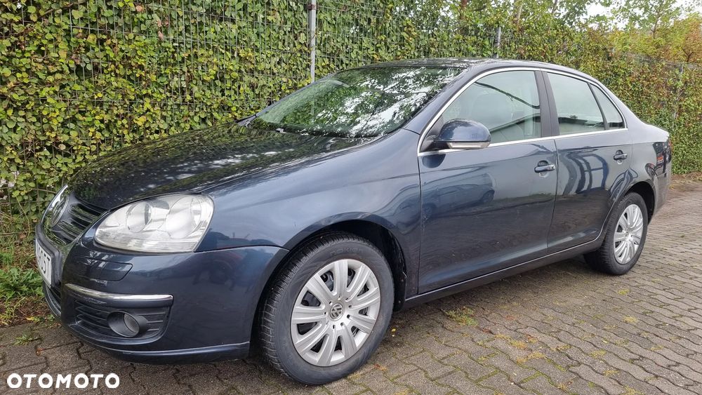 Volkswagen Jetta 1.4 TSI Comfortline - 4