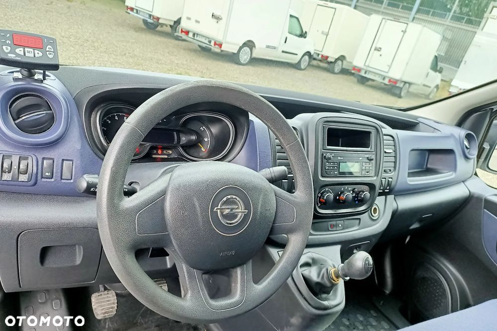 Opel Vivaro Chłodnia 125KM 2 zasilania chłodni - 16