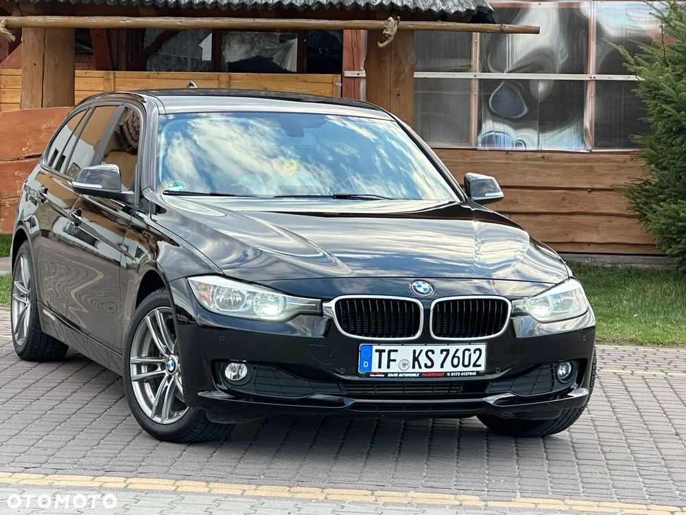 BMW Seria 3 320d - 24