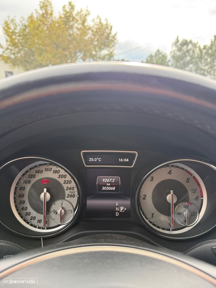 Mercedes-Benz CLA 200 d 7G-DCT AMG Line - 7