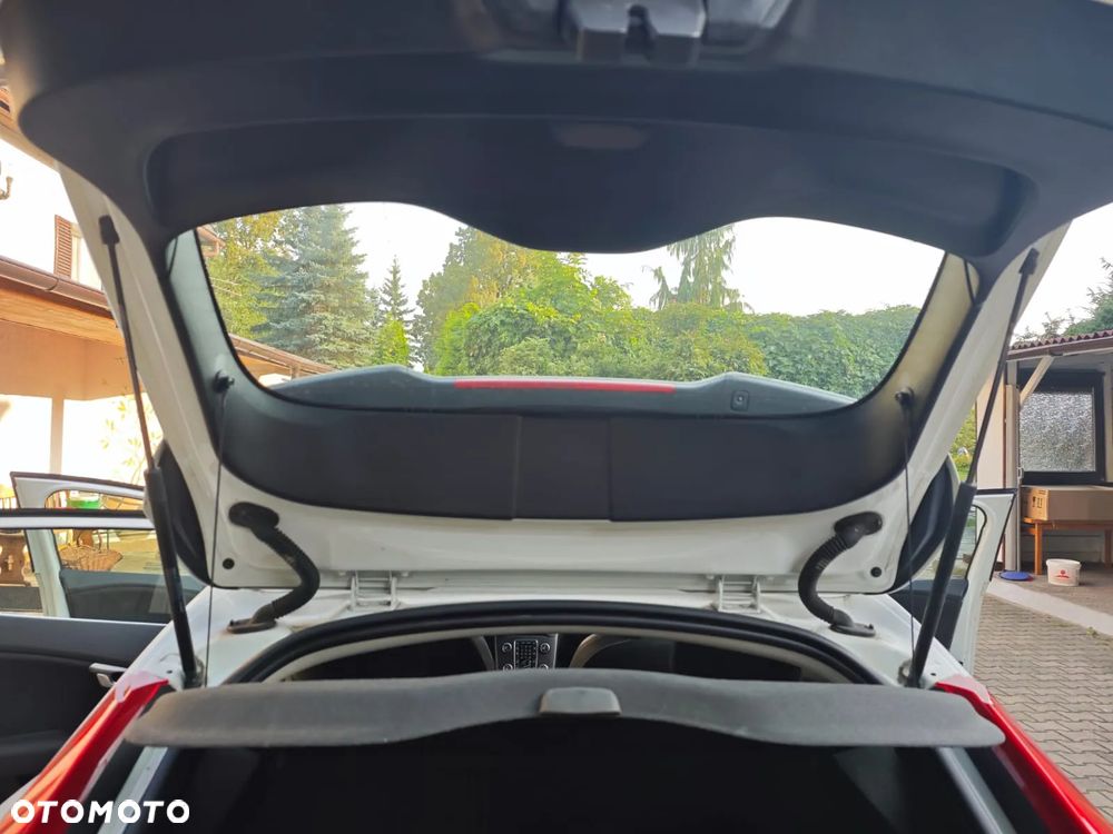 Volvo V40 D2 Drive-E Base - 22