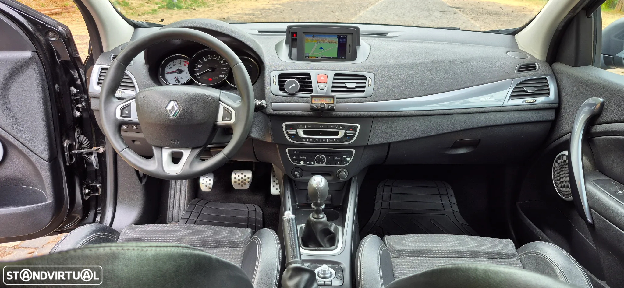 Renault Mégane Sport Tourer 1.5 dCi GT Line - 10