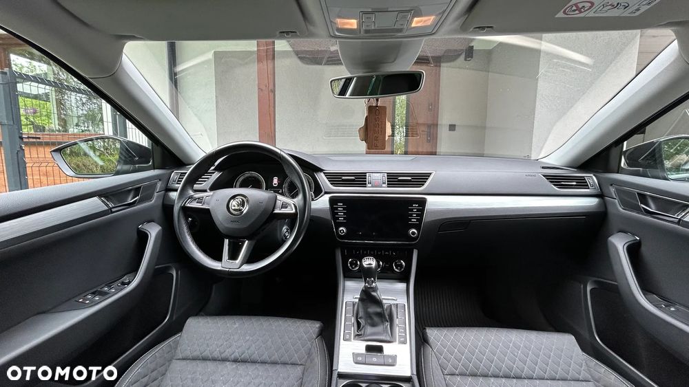 Skoda Superb 1.5 TSI Ambition - 7