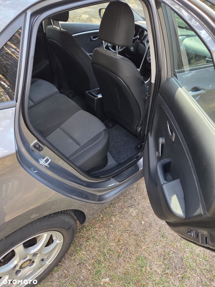 Hyundai i30 1.4 Classic - 9