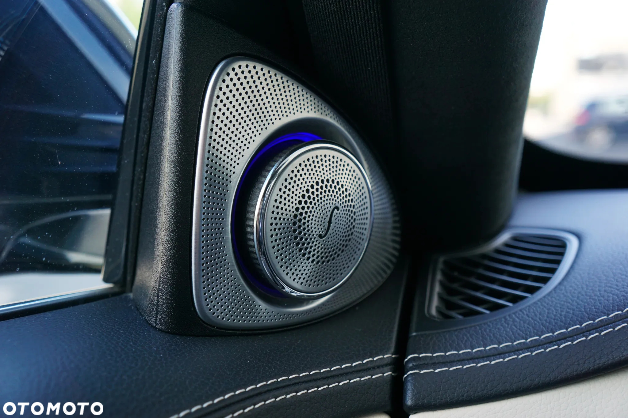Mercedes-Benz Klasa S 560 4-Matic L 9G-TRONIC - 15