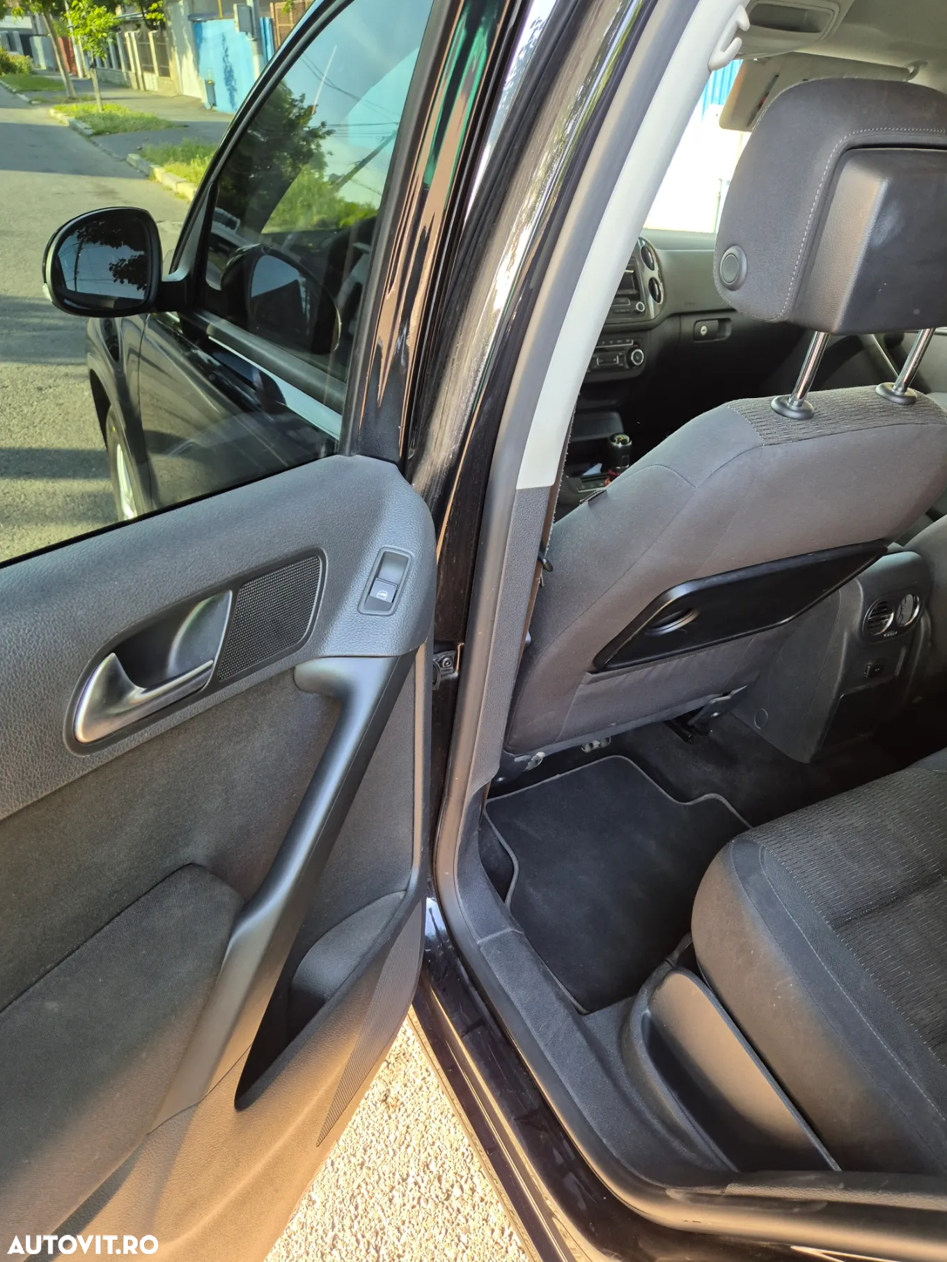Volkswagen Tiguan - 6