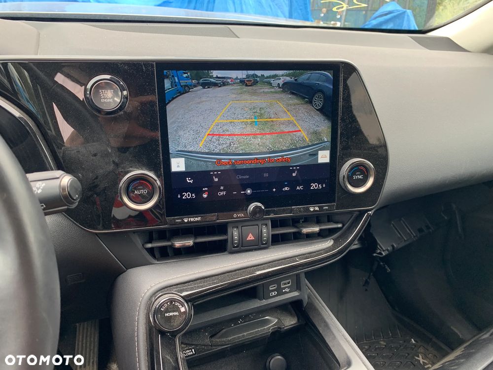 Lexus NX - 12