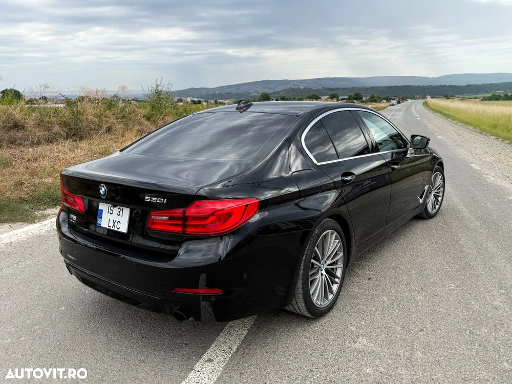 BMW Seria 5 530i AT - 2