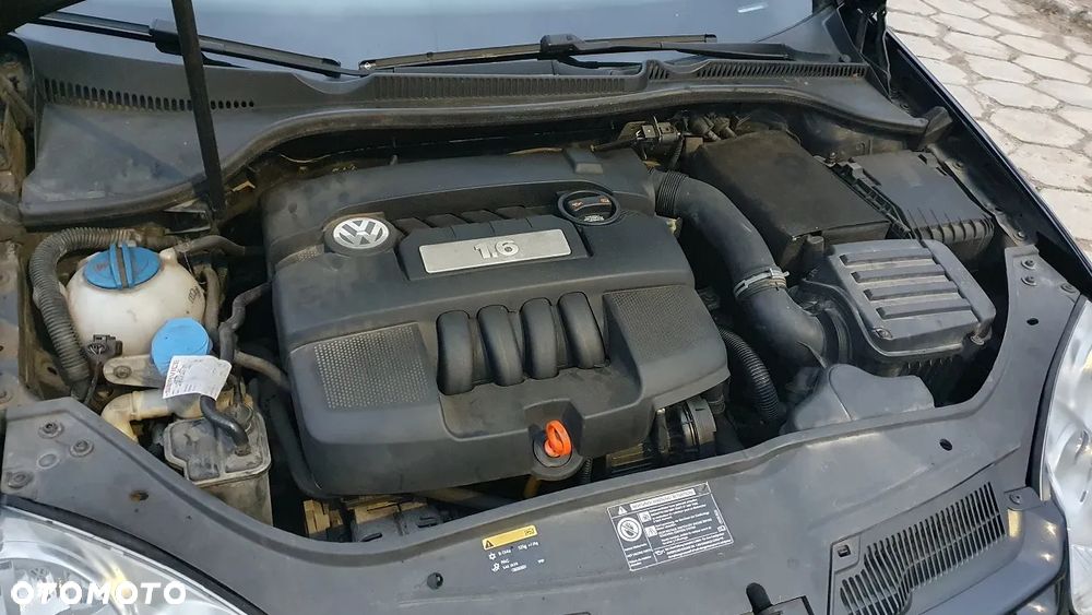 Volkswagen Golf - 18