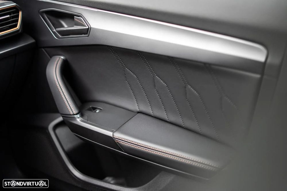 Cupra Formentor 1.4 e-Hybrid DSG VZ - 45