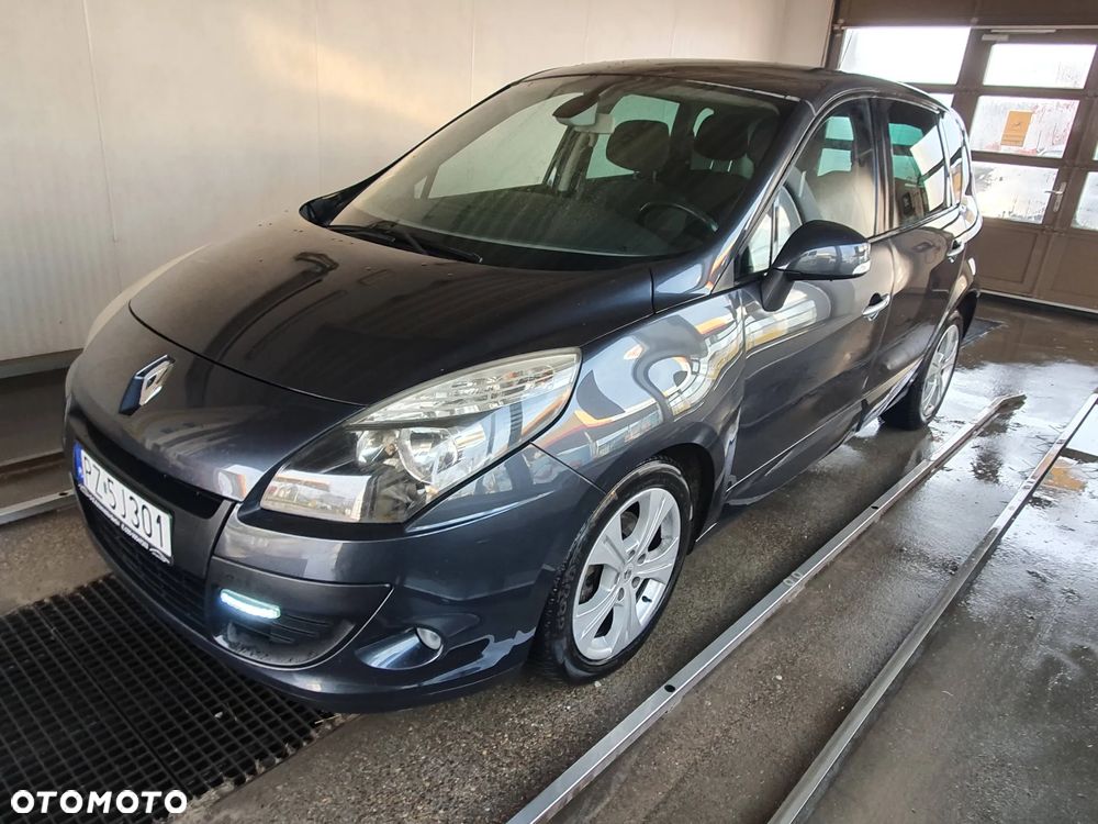 Renault Scenic 1.4 16V TCE Privilege - 2