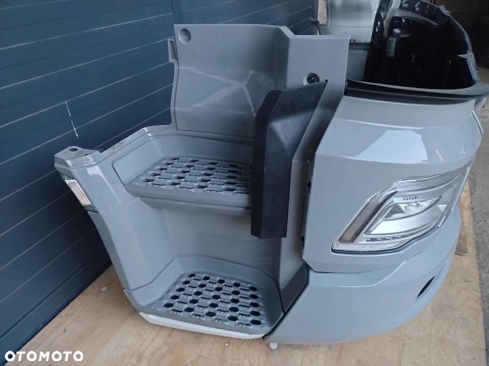 DAF XG XF ZDERZAK REFLEKTOR GRILL STOPNICA BELKA - 2