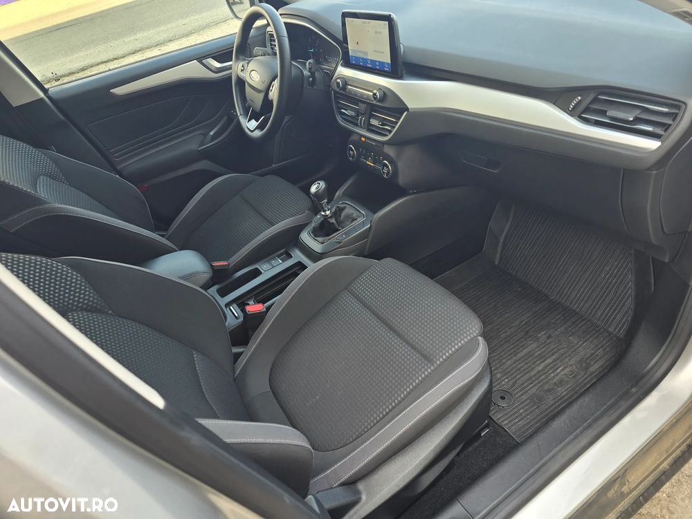Ford Focus 1.5 EcoBlue Connected - 11
