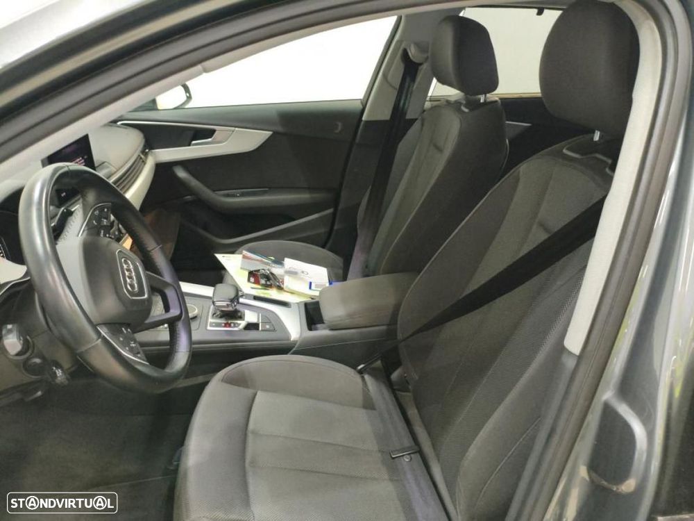 Audi A4 Avant 2.0 TDI S tronic - 6