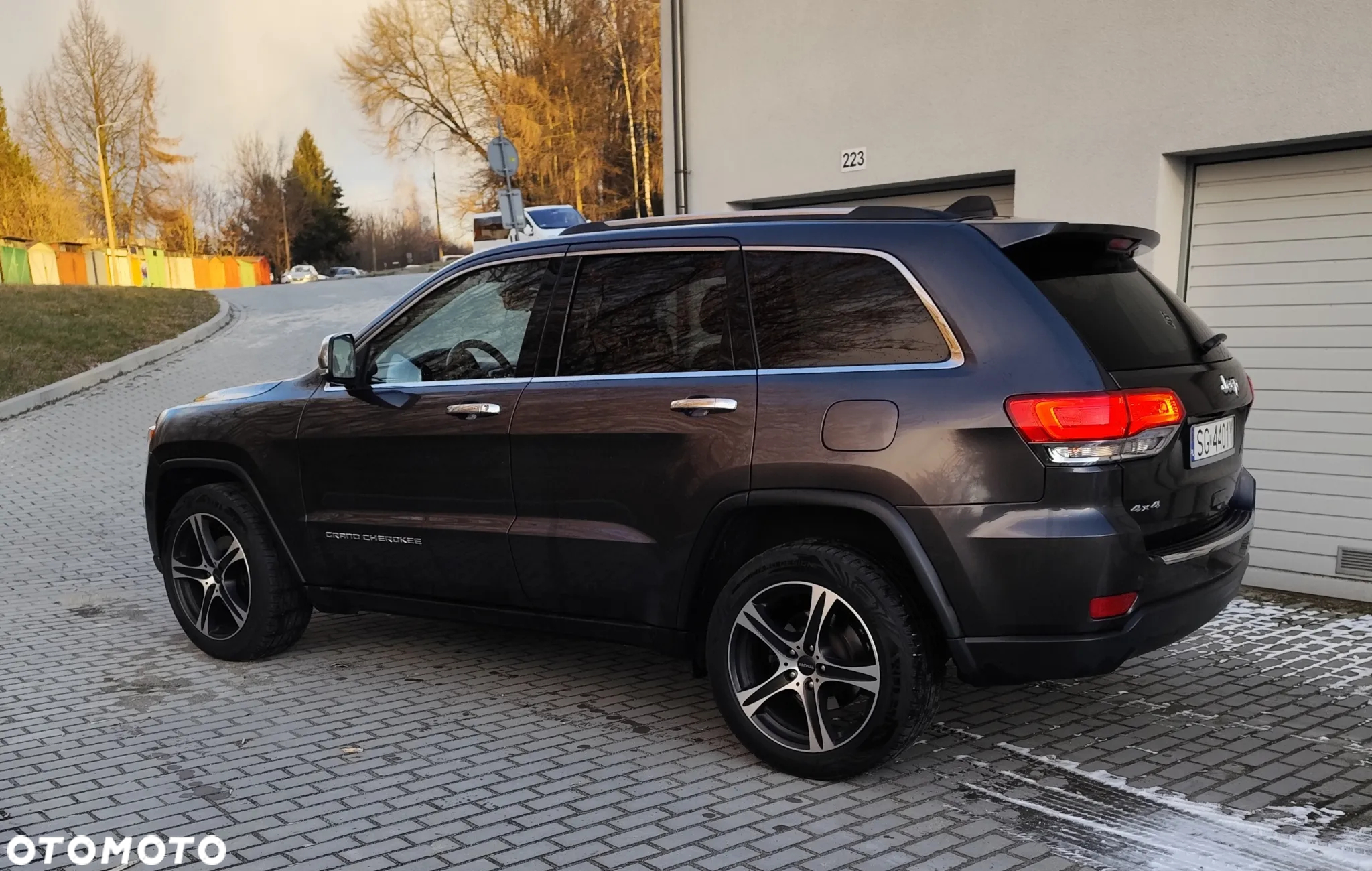 Jeep Grand Cherokee 3.6 V6 Overland - 33