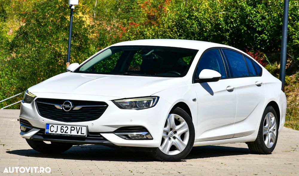 Opel Insignia 1.6 CDTI ECOFLEX Start/Stop Sport - 2