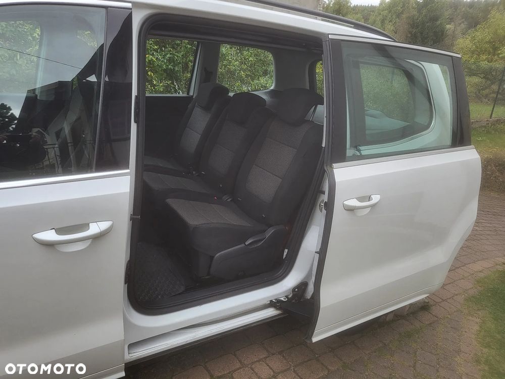 Volkswagen Sharan - 14
