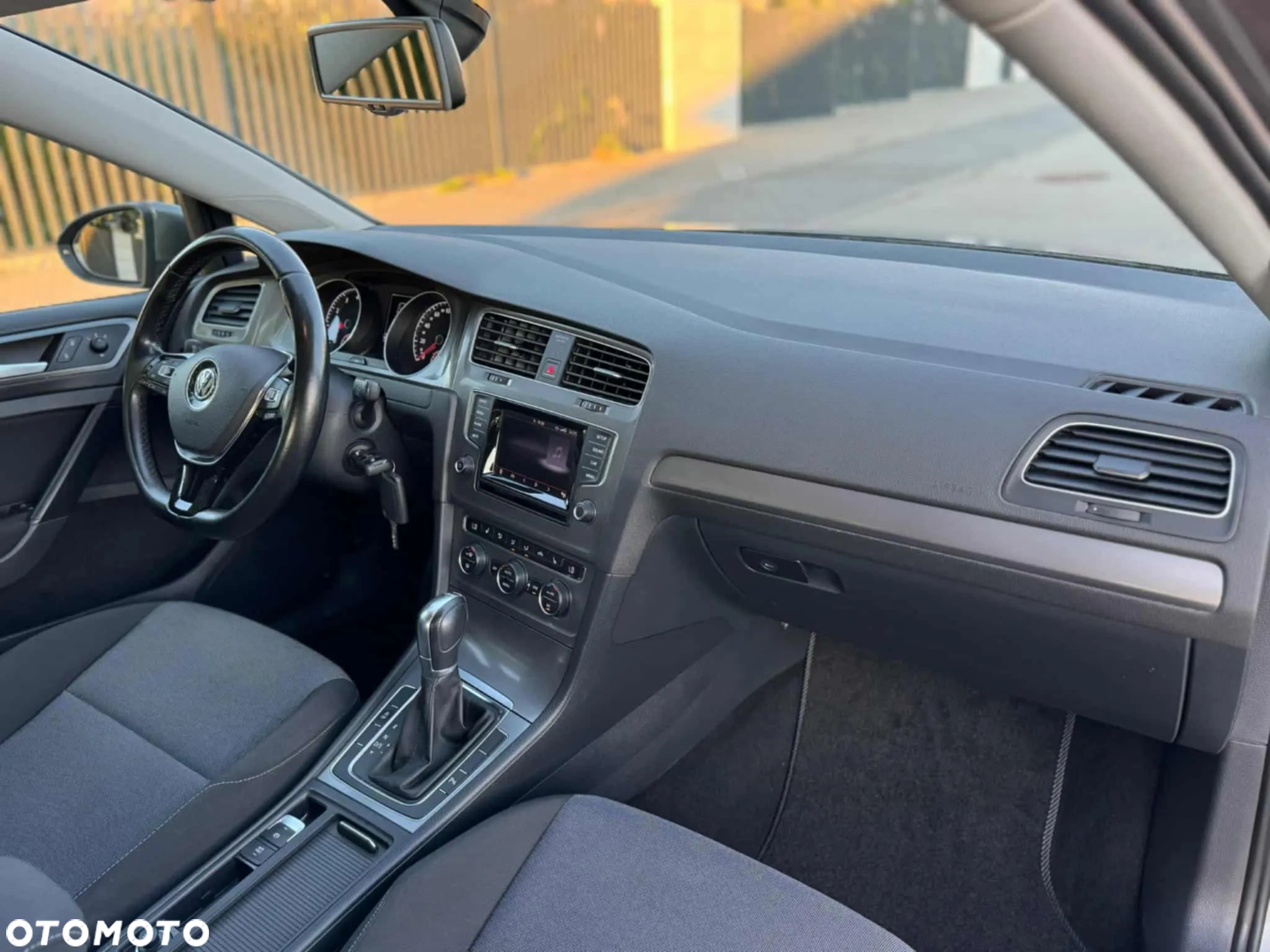 Volkswagen Golf VII 1.4 TSI BMT Highline DSG - 15