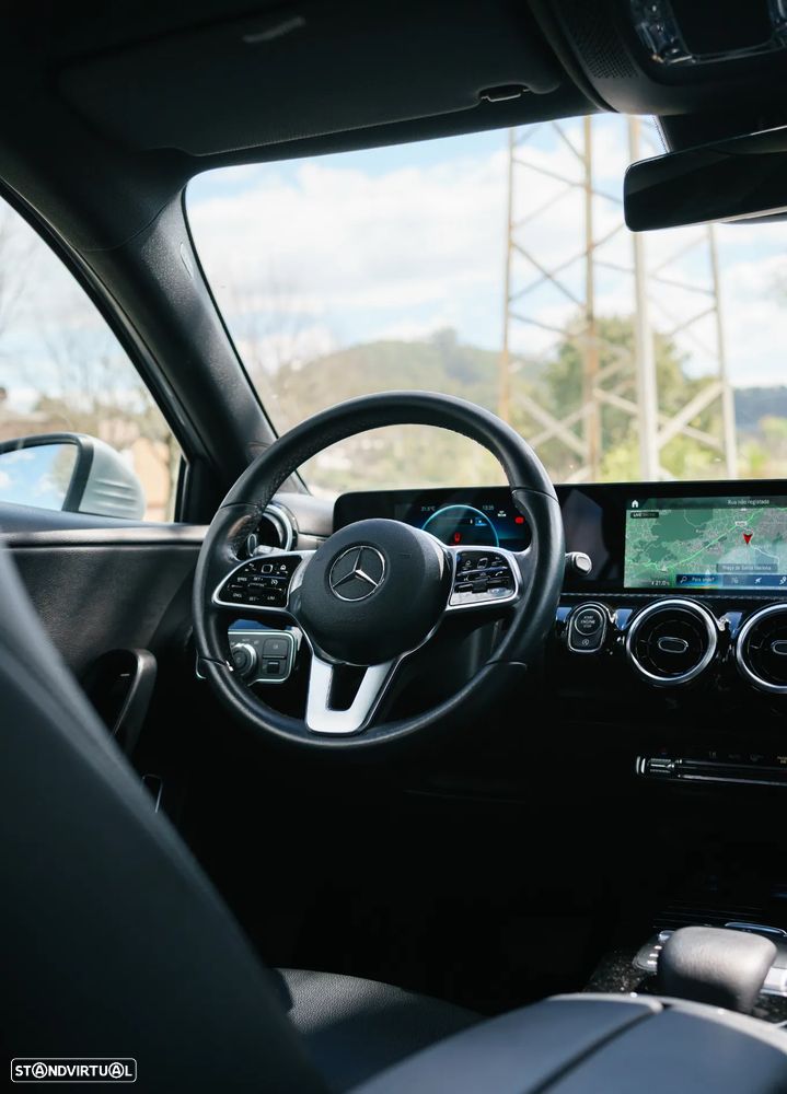 Mercedes-Benz A 180 Limousine d Business Solutions Frota Aut. - 13