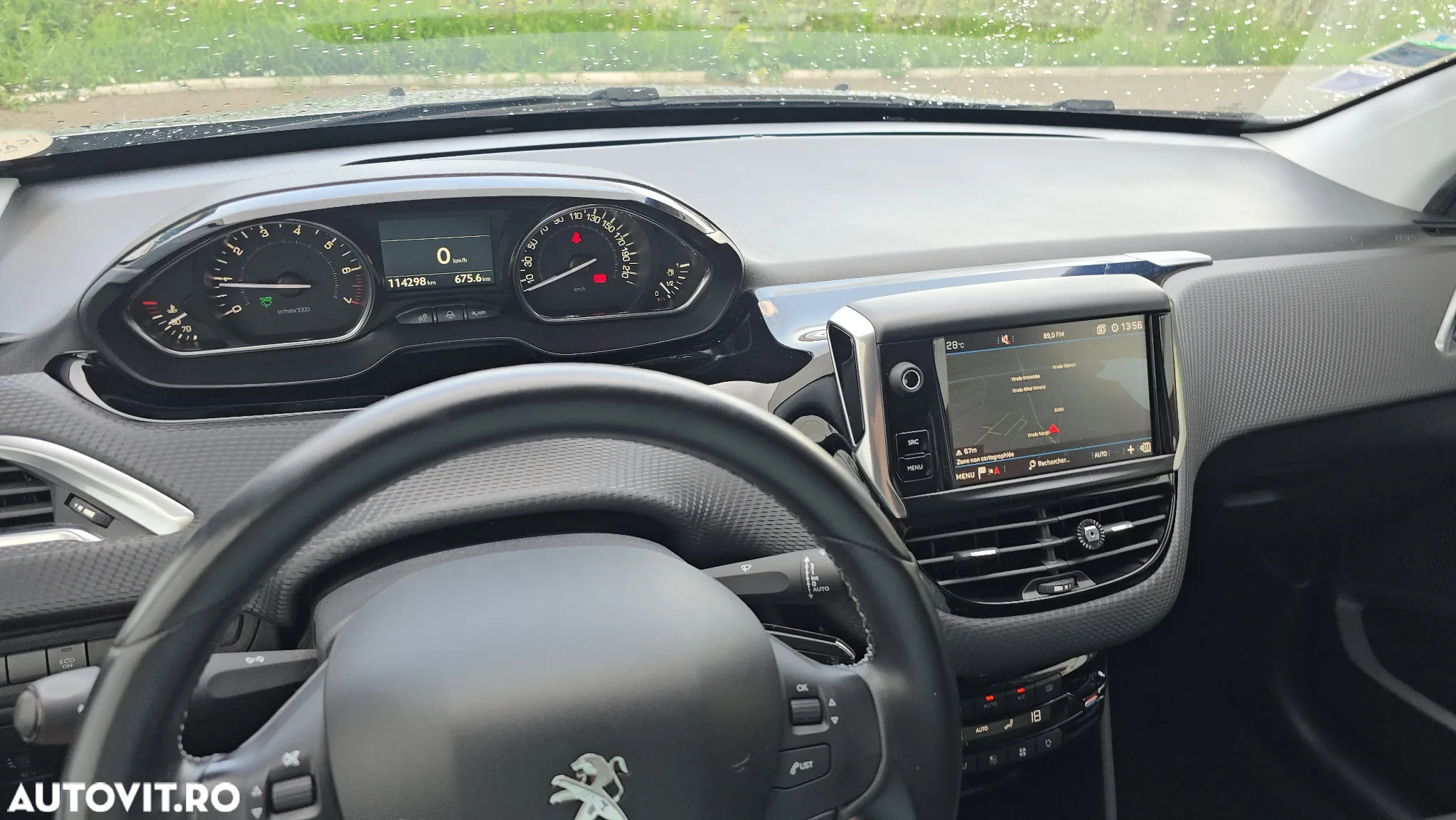 Peugeot 2008 PureTech 110 Stop&Start Allure - 11