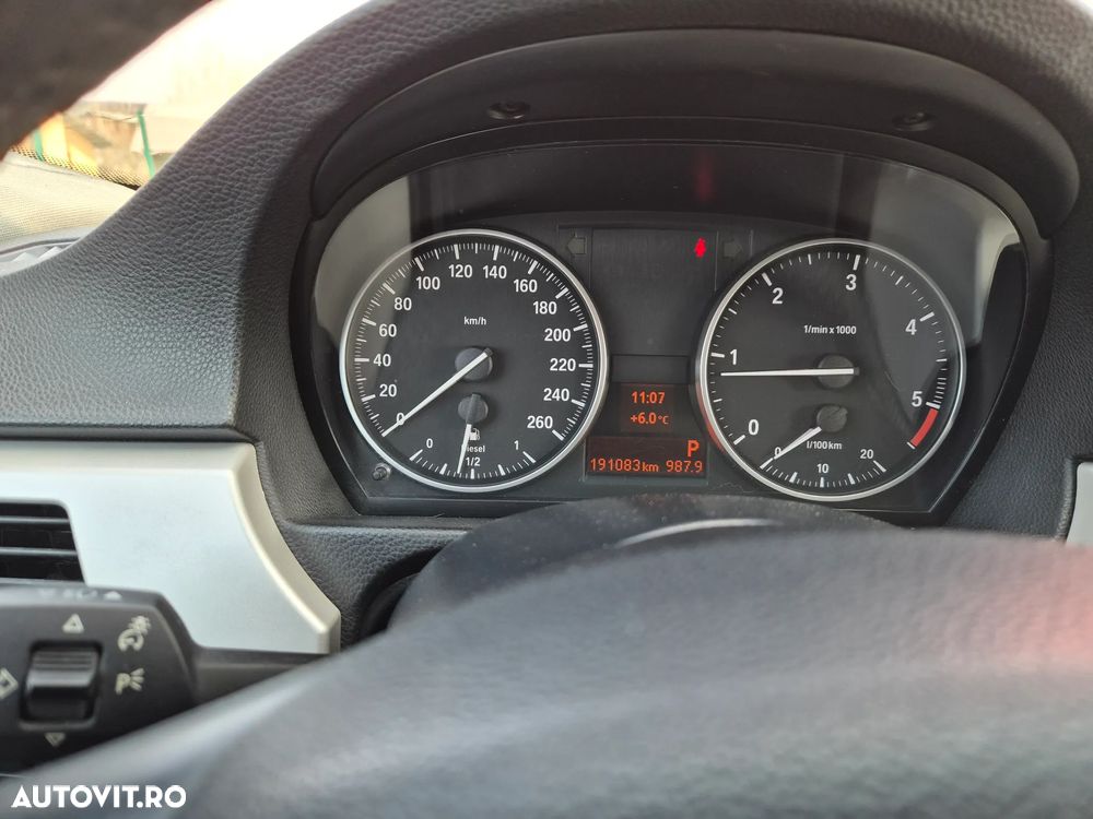 BMW Seria 3 - 8