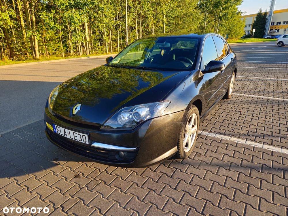 Renault Laguna - 1
