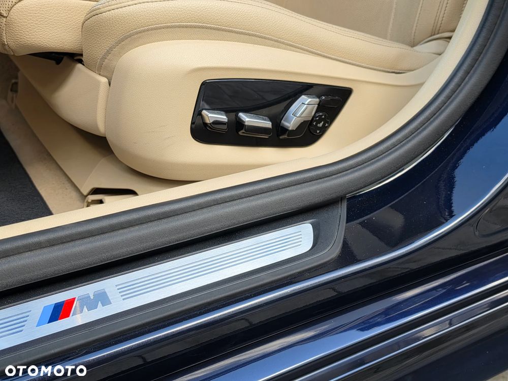 BMW Seria 5 520d xDrive M Sport sport - 27