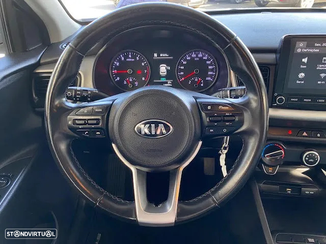 Kia Stonic 1.0 T-GDI EX - 11