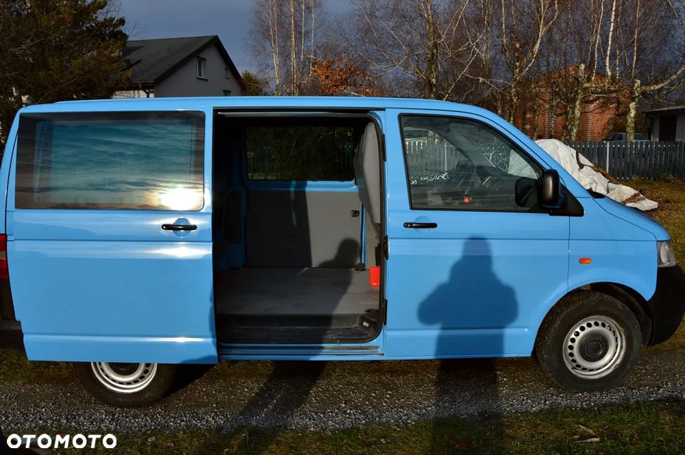 Volkswagen T5 - 12