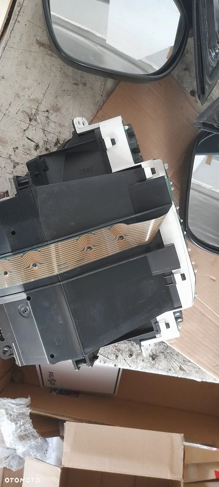 sterownik silnika TOYOTA YARIS VERSO 0281011127 - 10