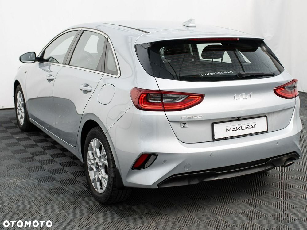 Kia Ceed 1.5 T-GDI M - 5