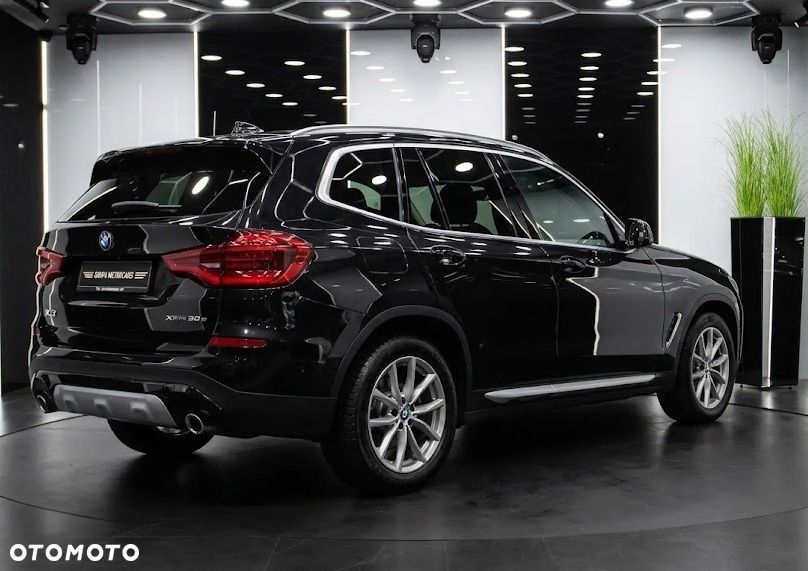 BMW X3 xDrive30e Luxury Line - 5