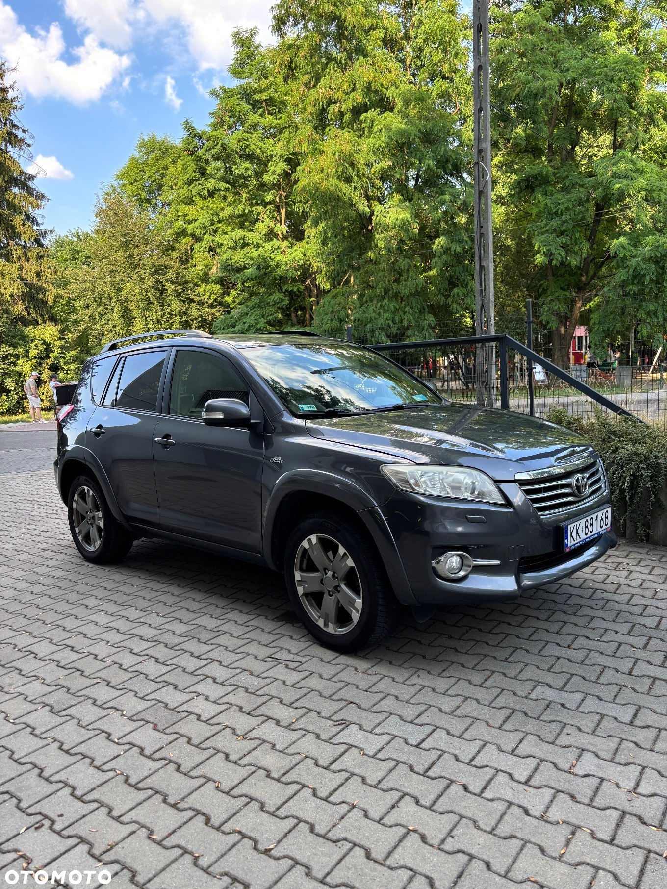 Toyota RAV4 - 5