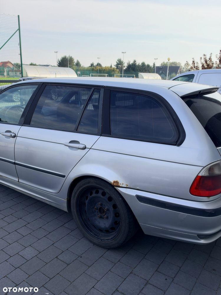 BMW Seria 3 330d - 4