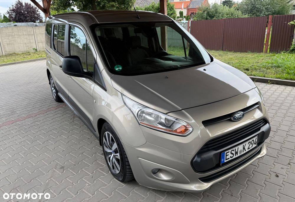 Ford Tourneo Connect Grand - 15