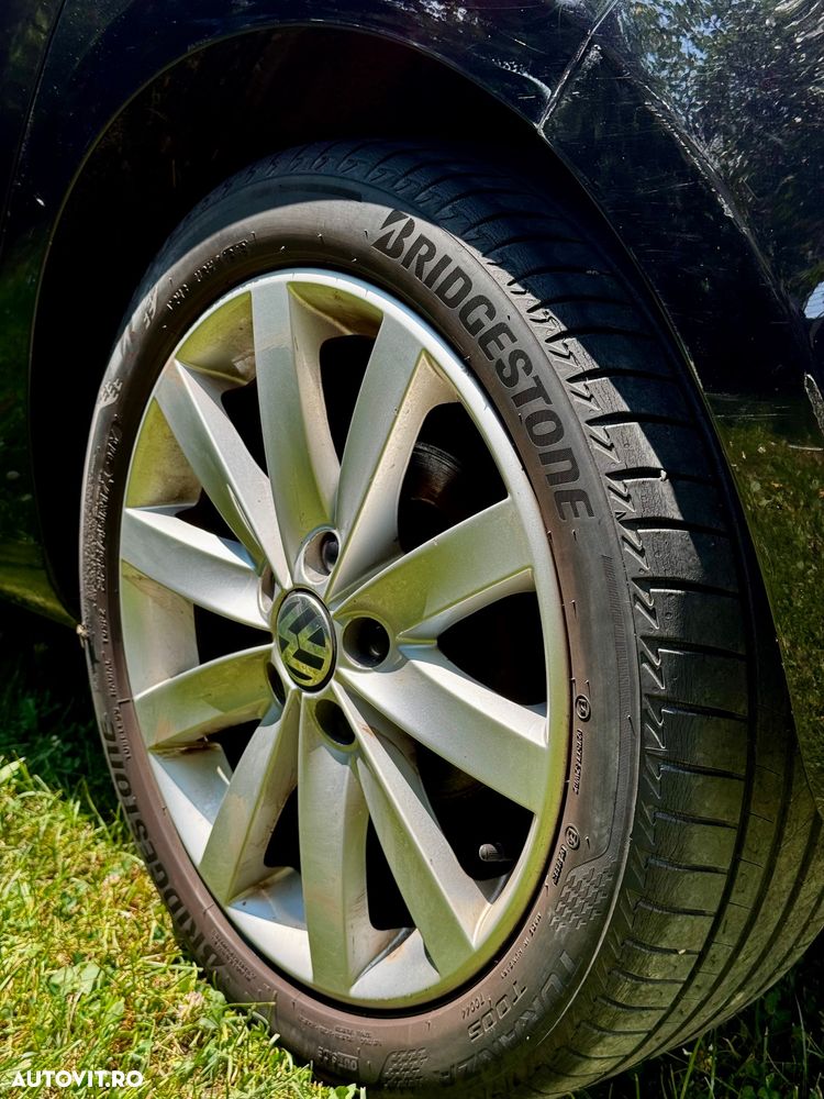VOLKSWAGEN Golf 2010 — imagine 19