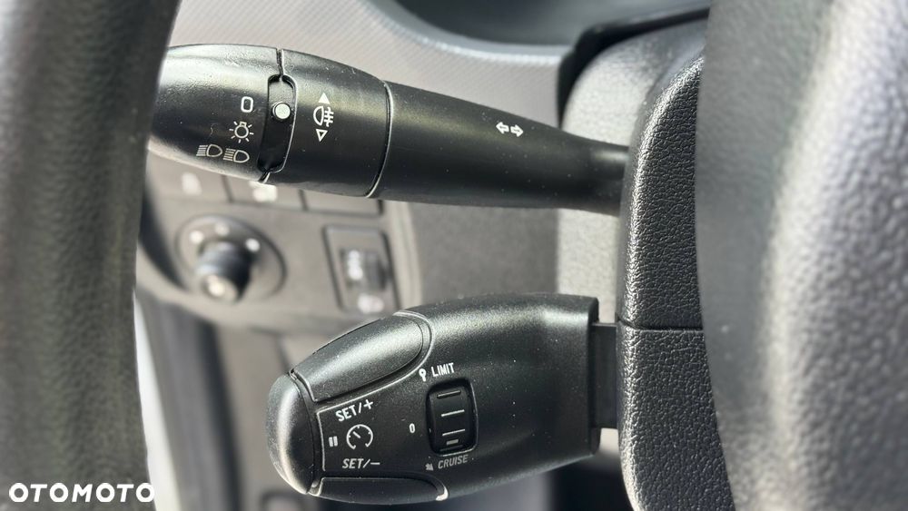Peugeot Partner 1.6 BlueHDi L1H1 - 18