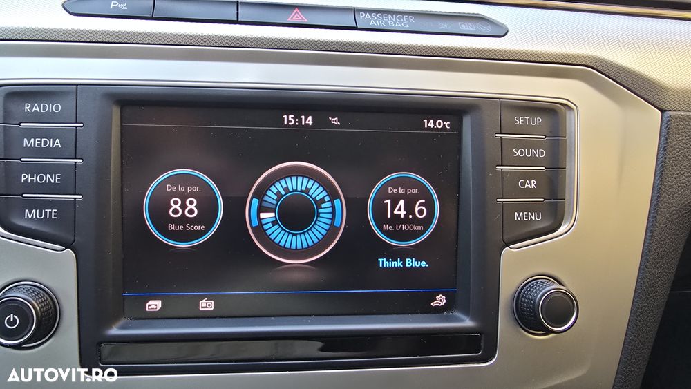 Volkswagen Passat 2.0 TDI DSG Comfortline - 13