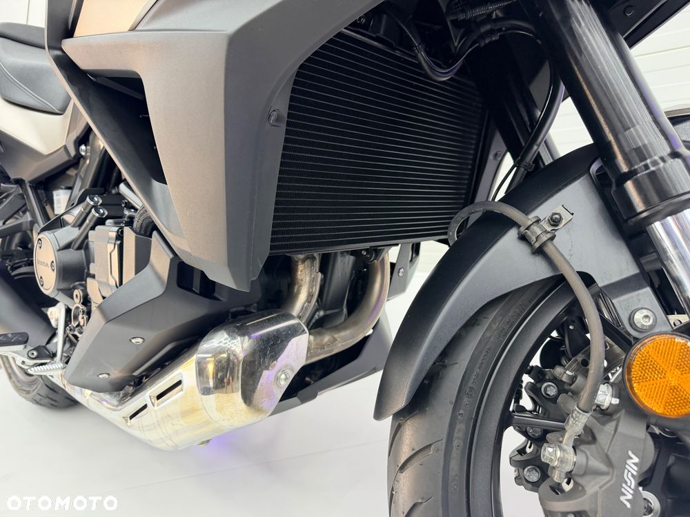 Honda NT - 24