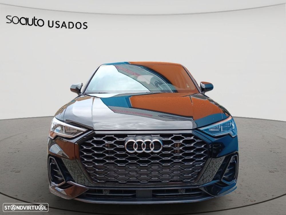 Audi Q3 Sportback - 12