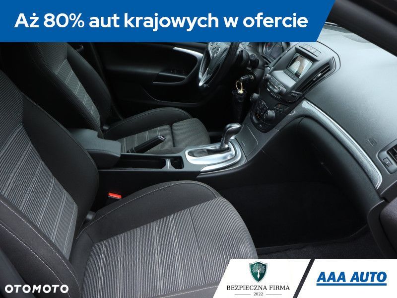 Opel Insignia - 11